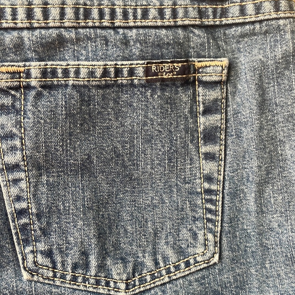 Low Waist Lee Riders Shorts - Picture 4 of 5